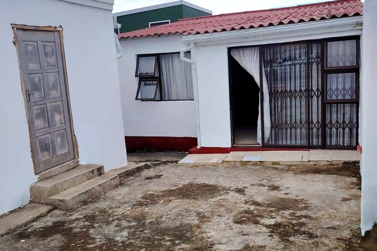 3 Bedroom House in Buffalo Flats for Sale - Photo 2