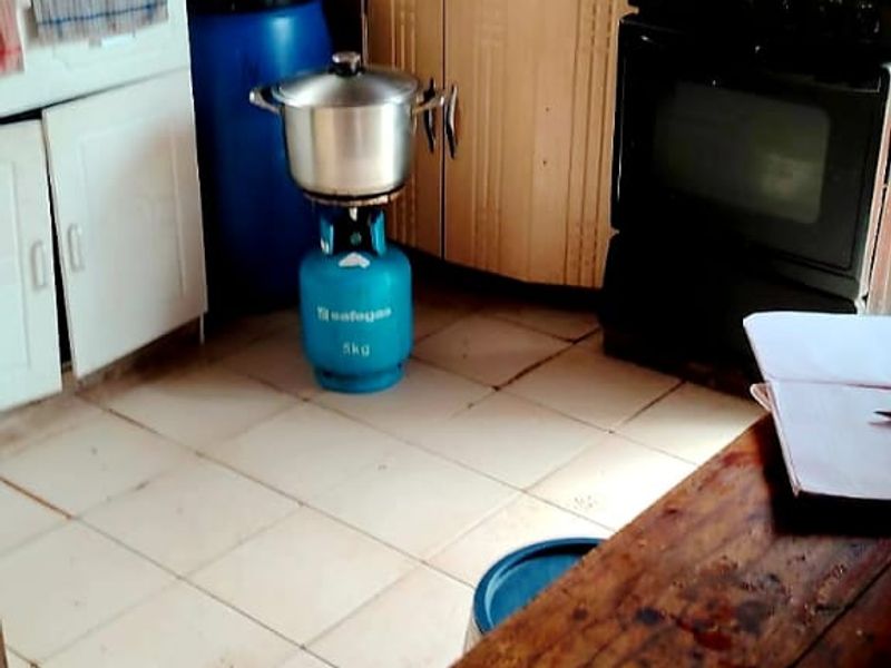 2 Bedroom House in Mdantsane - Photo 7