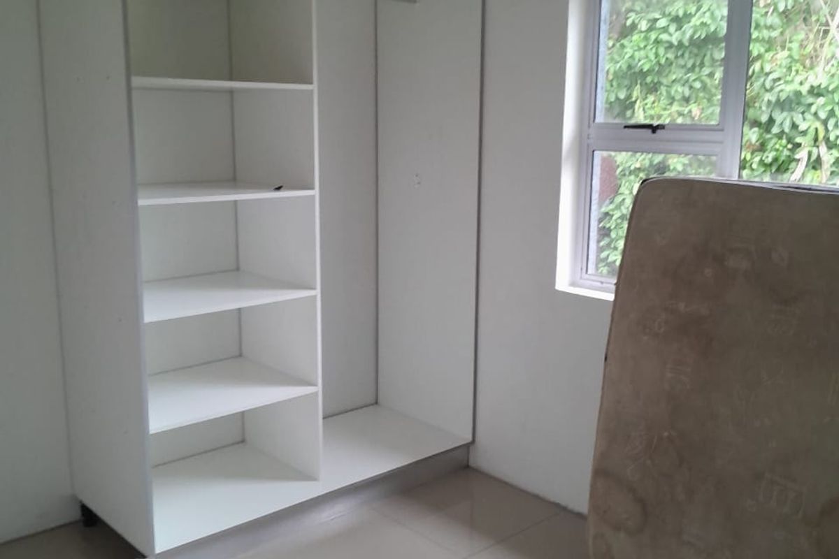 Three Bedroom Garden Flat in St Michaels On Sea to rent inclusive of water and electricity - Photo 3