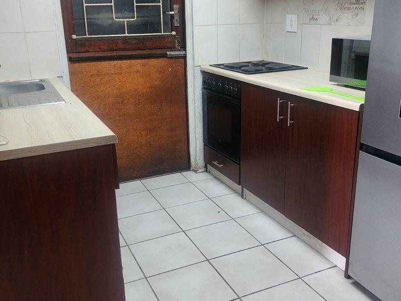 3 Bedroom home for sale in Westridge - Photo 10