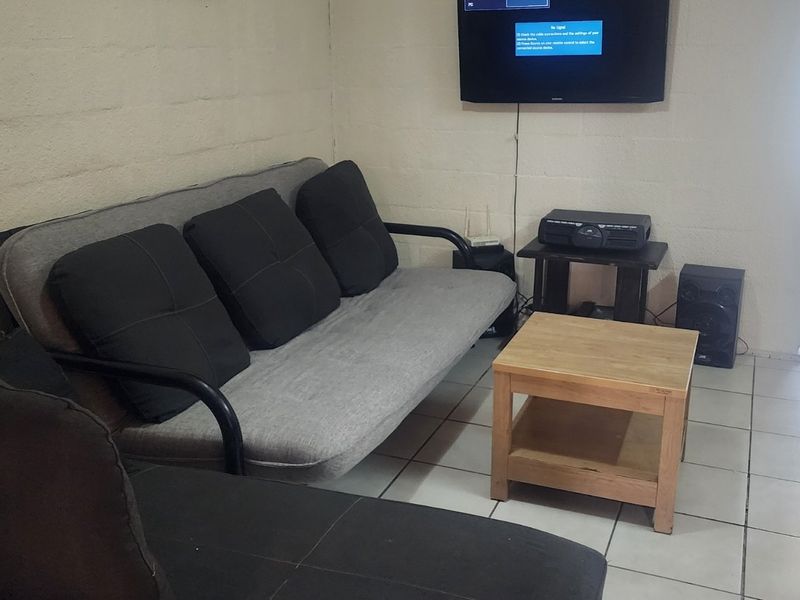 3 Bedroom home for sale in Westridge - Photo 5