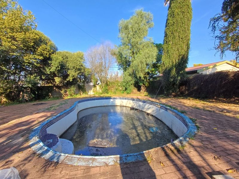 Exceptional Investment Opportunity – 10-Bedroom Multi-Unit Property for Sale in Orkney - Photo 10