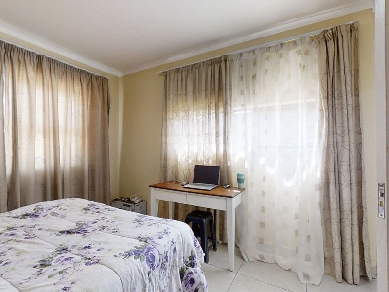 3 bedrooms 2 bathrooms townhouse with huge private garden - Photo 8