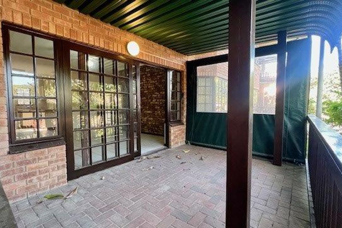 Charming 3-Bedroom Home in Secure Faerie Glen Eco Estate - Photo 2