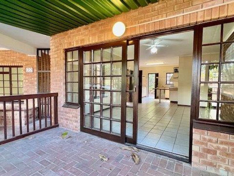 Charming 3-Bedroom Home in Secure Faerie Glen Eco Estate - Photo 8