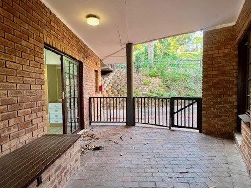 Charming 3-Bedroom Home in Secure Faerie Glen Eco Estate - Photo 1