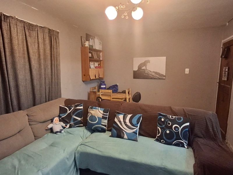 2 bedroom apartment with garage  - Photo 4