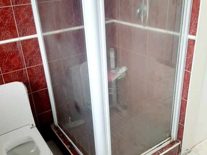 4-Bedroom Family Home with Sea Views in Beacon Bay - Photo 7