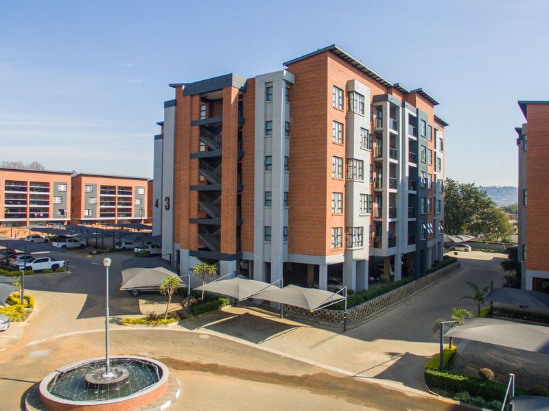 Stylish 1-Bedroom Apartment for Rent - Photo 1