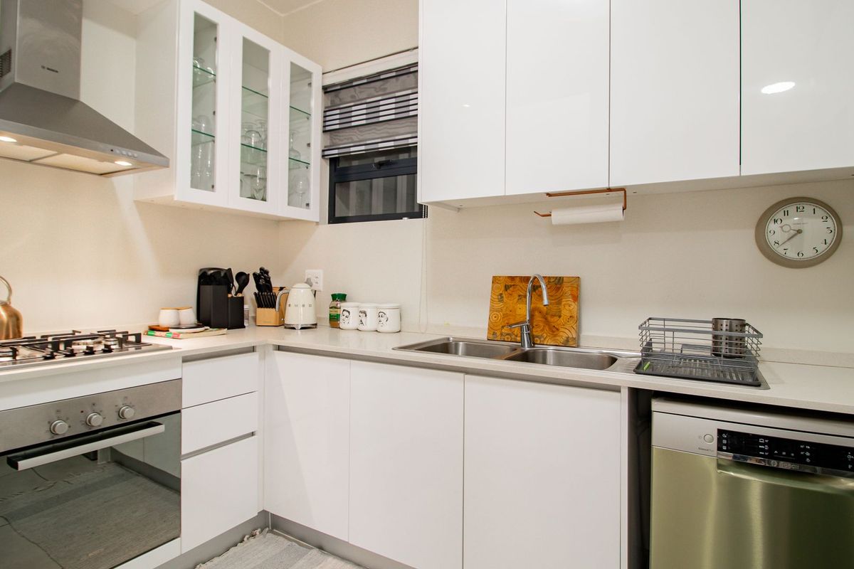 Stylish 1-Bedroom Apartment for Rent - Photo 4