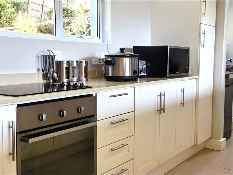 Immaculate 2 Bedroom Townhouse, Wembley, Pietermartizburg - Photo 7