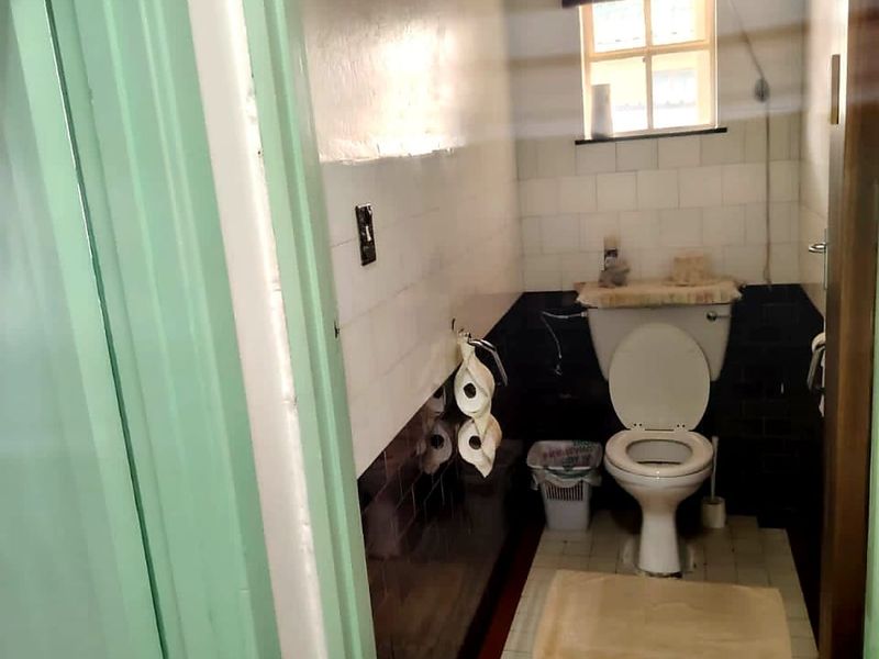 4 Bedroom House For Sale in Rosedale Amalinda - Photo 4