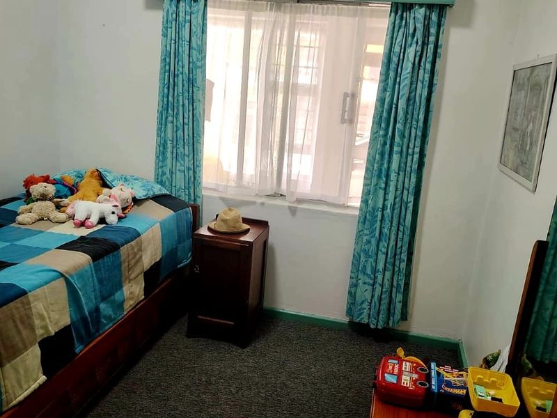 4 Bedroom House For Sale in Rosedale Amalinda - Photo 10