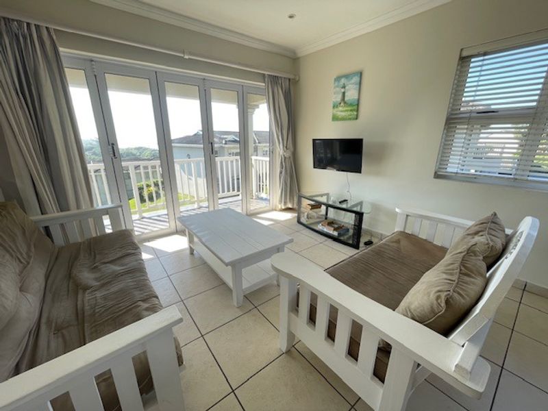 Modern 2-Bedroom, 2-Bathroom Apartment With Breathtaking Sea Views - Photo 9