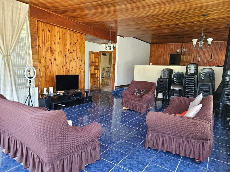 Exceptional Income-Generating Property – R24,300 Monthly Income!!! - Photo 7