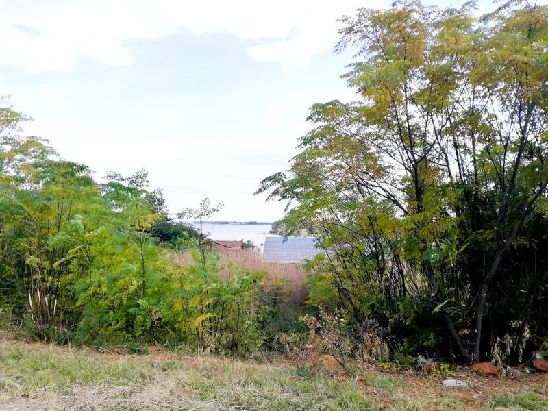 Prime Location with Scenic Views in Vaal Marina - Photo 4