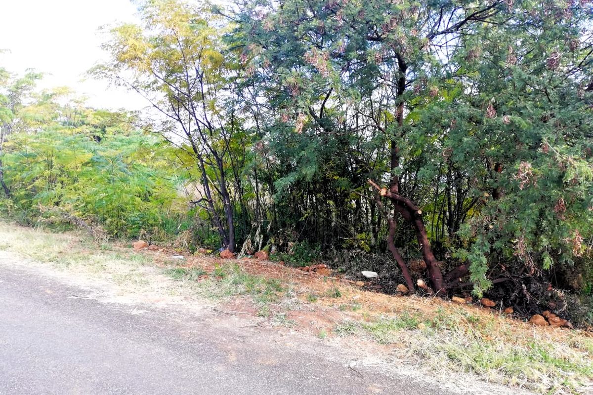 Prime Location with Scenic Views in Vaal Marina - Photo 3