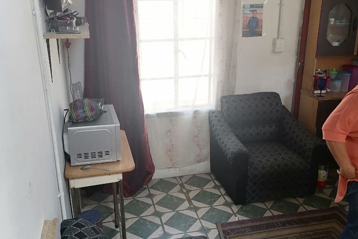 2 bedroom house for sale  - Photo 2