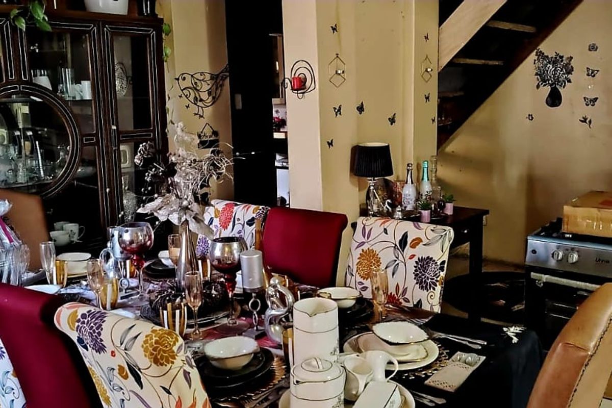 4-Bedroom Double-Storey Home for Sale – Amalinda Area - Photo 4