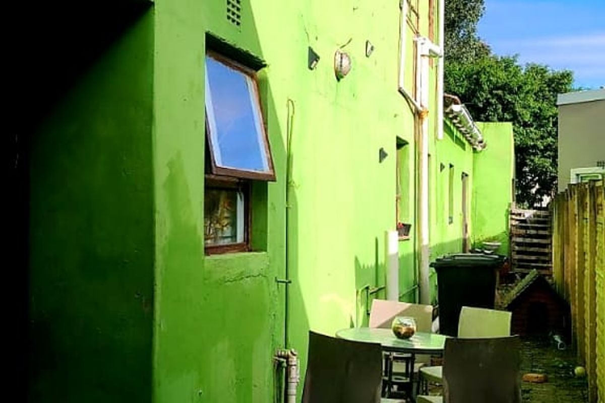 4-Bedroom Double-Storey Home for Sale – Amalinda Area - Photo 3