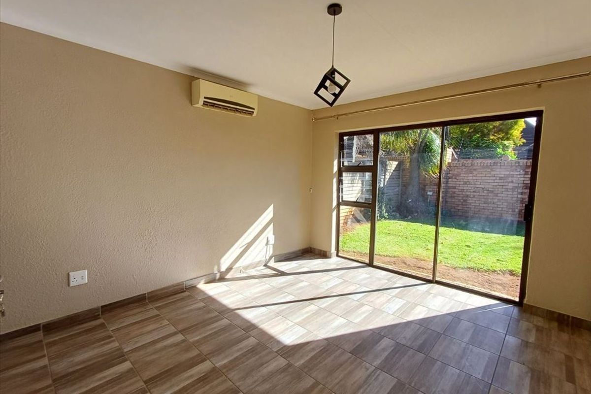 Modern Comfort and Space in a Quiet Neighborhood - Photo 2