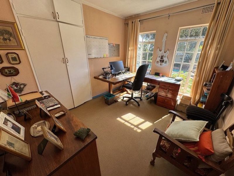 Charming Home with Pool and Practical Layout - Photo 7