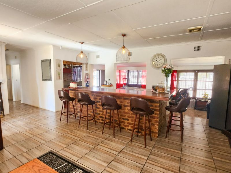 Versatile Family Home with Bonus Flat – Comfort, Space & Potential! - Photo 8