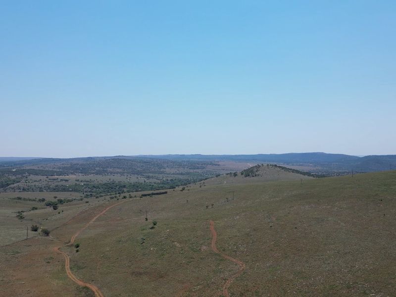 2 Stunning Farms in the Crocodile Reserve to be Sold Together - 220 Hectares of Beautiful Scenic Land, 6km River front, teeming with game - Photo 5