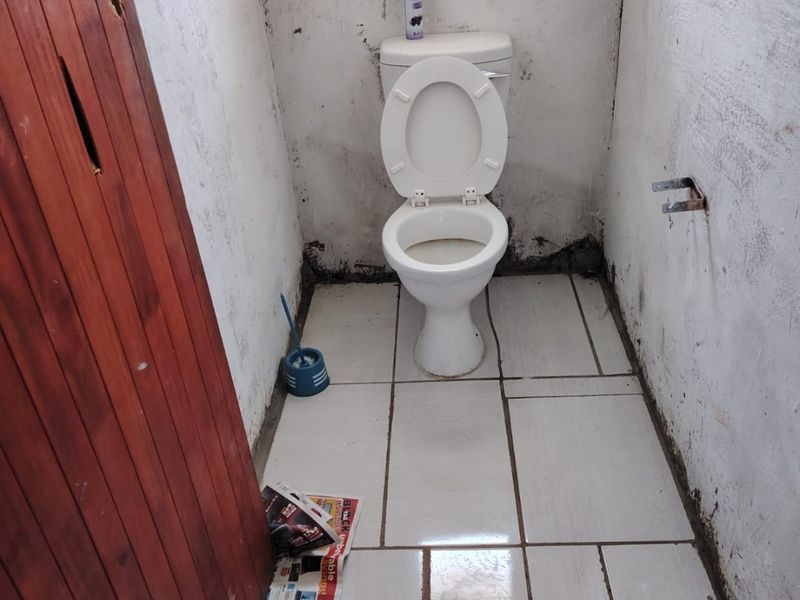 Prime Investment Opportunity in Amalinda House for Sale - Photo 4