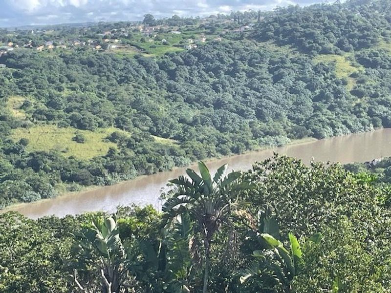 Charming Upstairs Unit With Breathtaking River Views – Eden Crest, Banners Rest - Photo 3