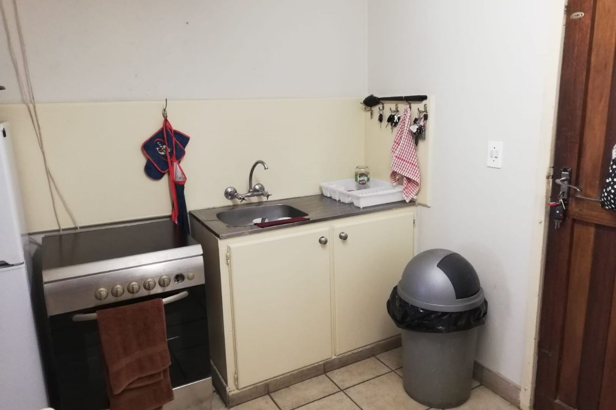 Vaal Marina Haven with Views and Entertainment - Photo 4