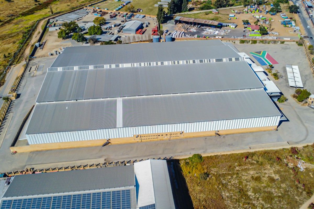 Stunning 22,510m2 Warehouse for Rent – Kya Sands -Mostyn Park - Photo 5