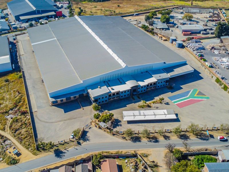 Stunning 22,510m2 Warehouse for Rent – Kya Sands -Mostyn Park - Photo 7