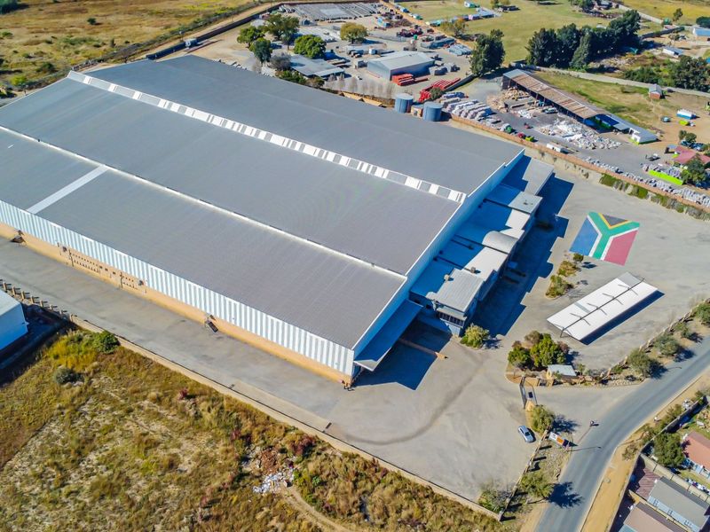 Stunning 22,510m2 Warehouse for Rent – Kya Sands -Mostyn Park - Photo 6