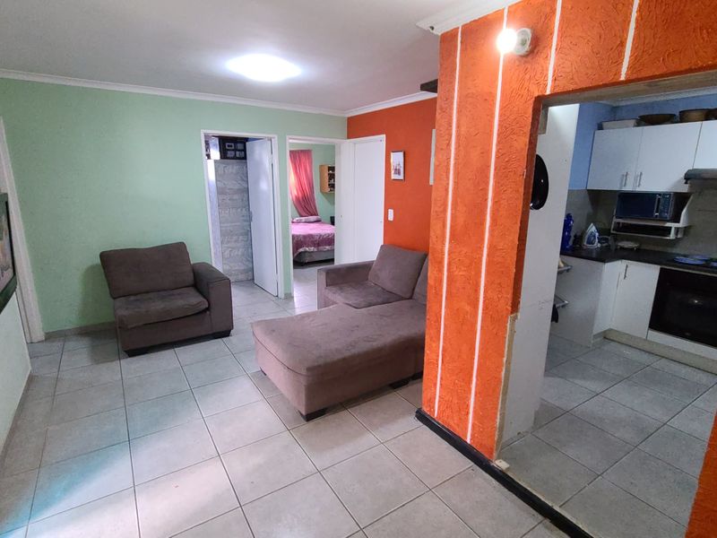 3 Bedroom hom in Bishop Lavis - Photo 5