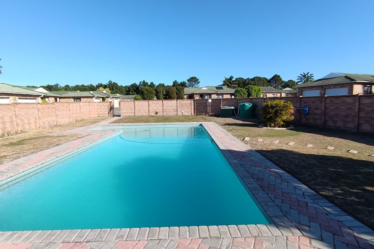 Versailles Court, 46 Verdun Road — Stylish, Secure, and Effortlessly Modern - Photo 4