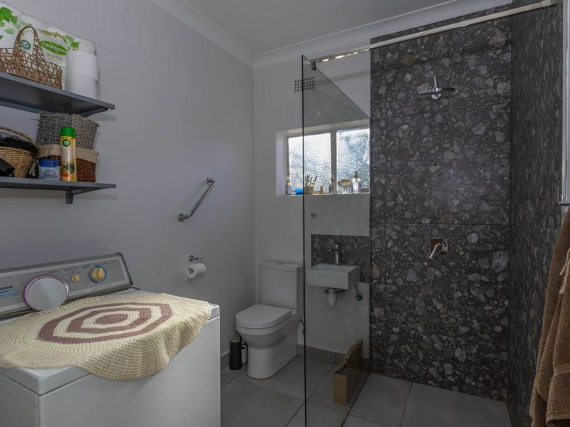 Income Generator with Old-School Charm - Photo 9