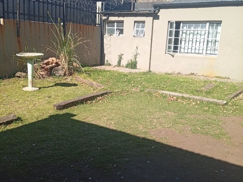 NSFAS Accredited Property - Photo 1