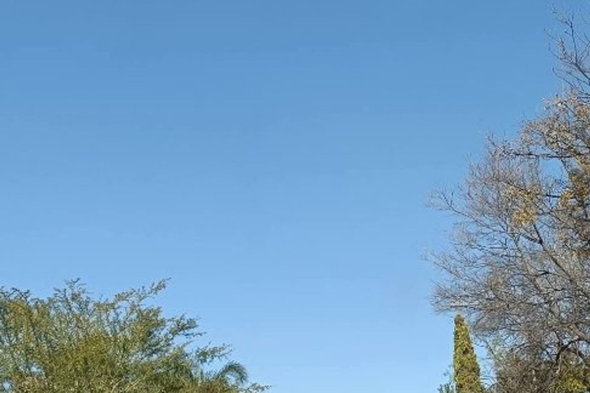 FOR SALE:- A DOUBLE STAND-ZONED FOR 2-HOUSES-ELDORAIGNE X 16-R2.995m - Photo 3