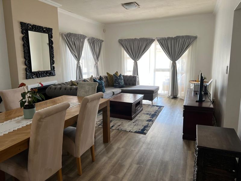 Stylish, Secure, Modern Elegance in the Heart of Greenstone - Photo 6