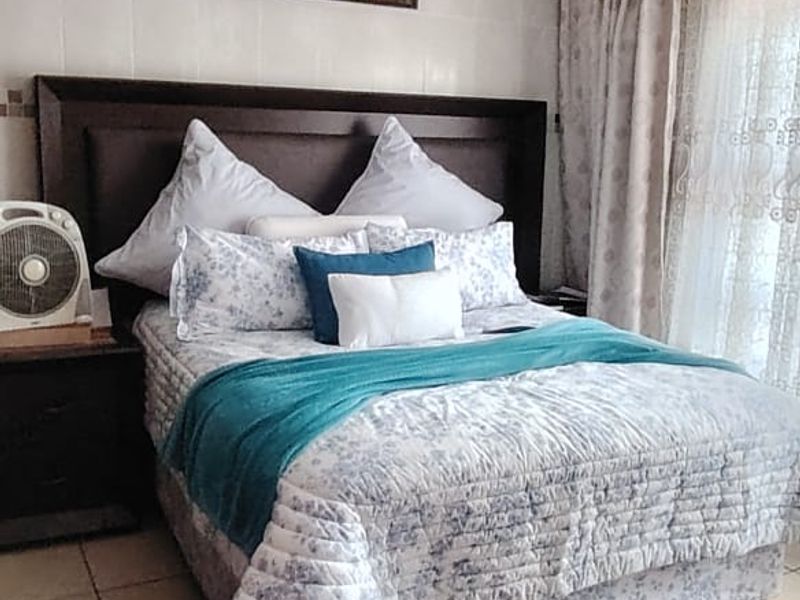 5 Bedroom House for Sale in Mdantsane - Photo 9