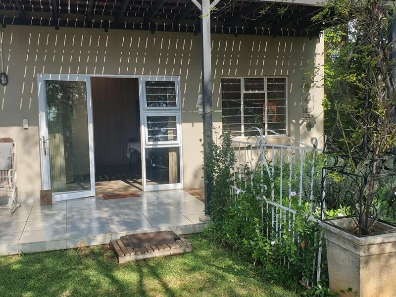 10ha Irrigation Farm in Honingnestkrans with Proven Fertile Soil & Strong Water Rights – Ideal for Profitable Agriculture - Photo 10