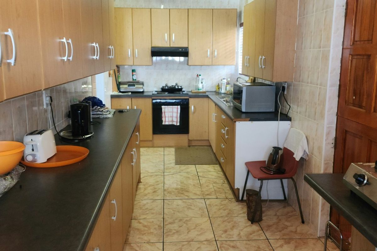 3 Bedroom home for sale in Browns farm - Photo 5