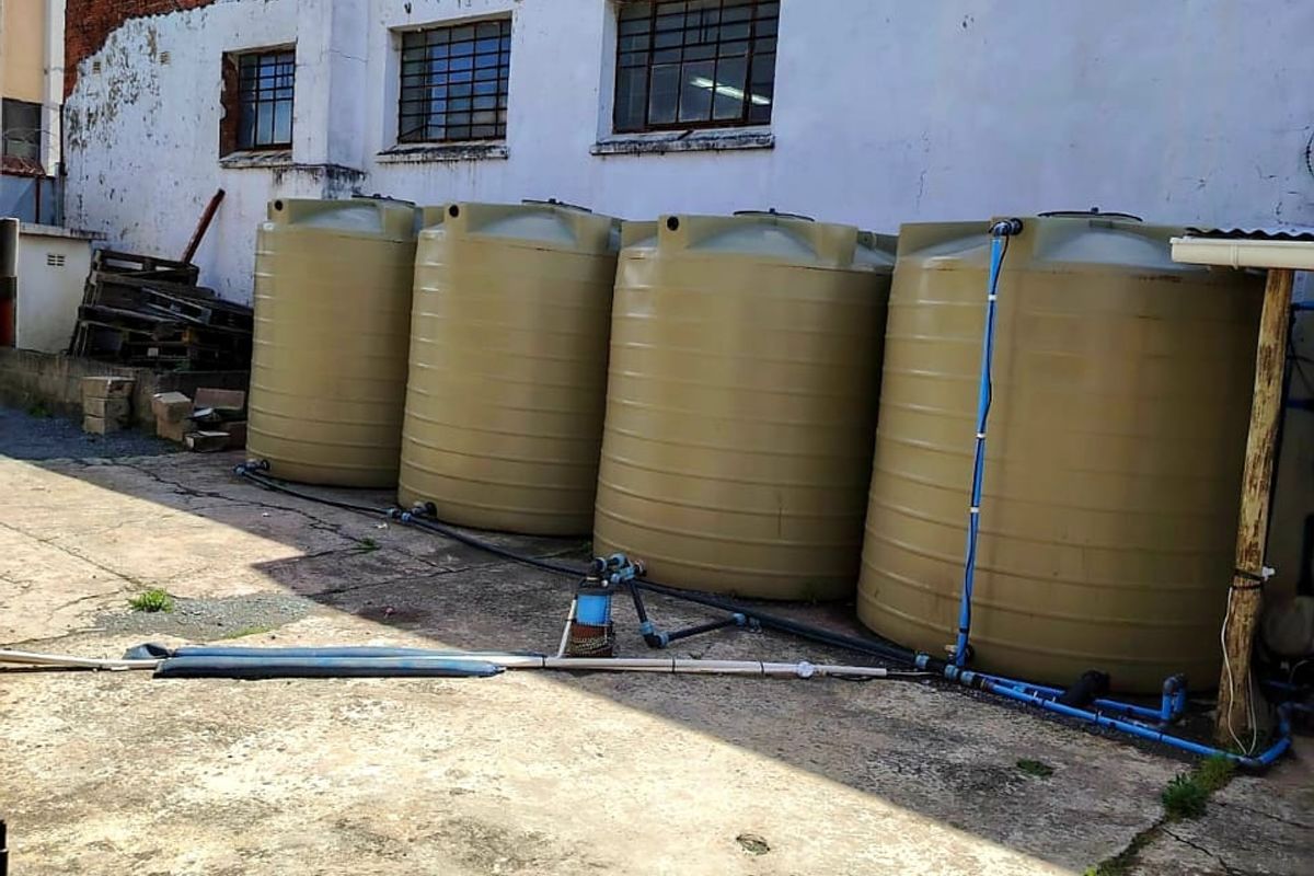 Commercial property for sale in Arcadia – East London - Photo 4