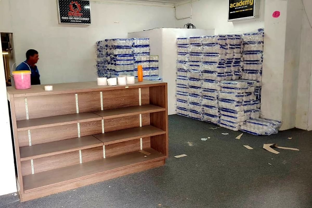 Commercial property for sale in Arcadia – East London - Photo 2