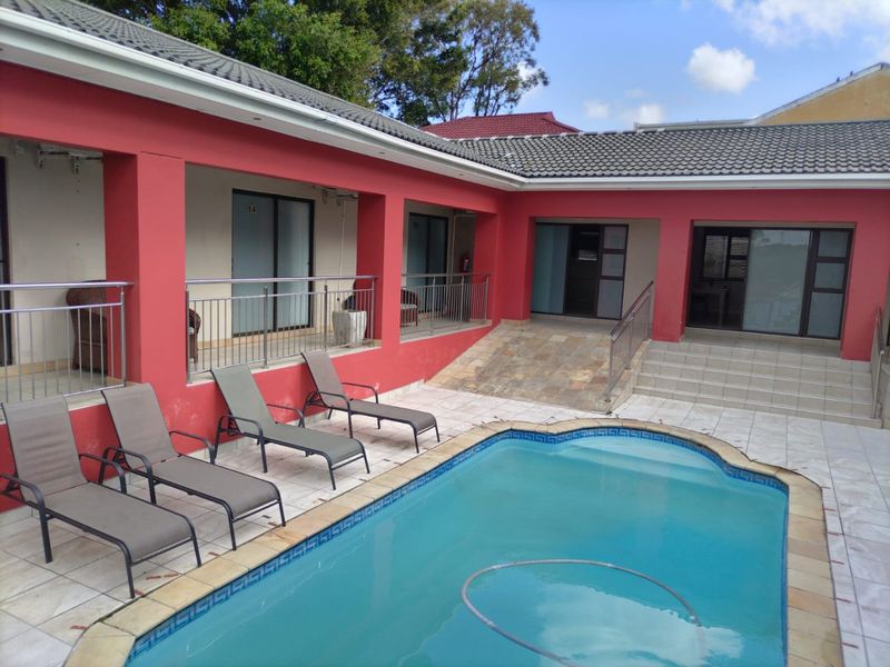 24-Bedroom Guesthouse for Sale – Amalinda, East London - Photo 10