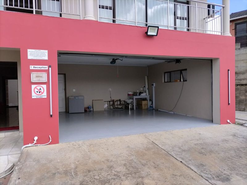 24-Bedroom Guesthouse for Sale – Amalinda, East London - Photo 4