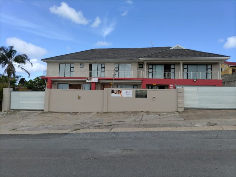 24-Bedroom Guesthouse for Sale – Amalinda, East London - Photo 2