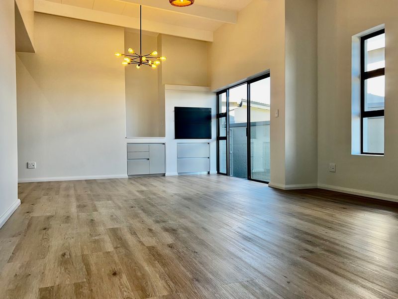 MODERN ELEGANCE IN EDEN LIFESTYLE RESIDENTIAL ESTATE - Photo 4