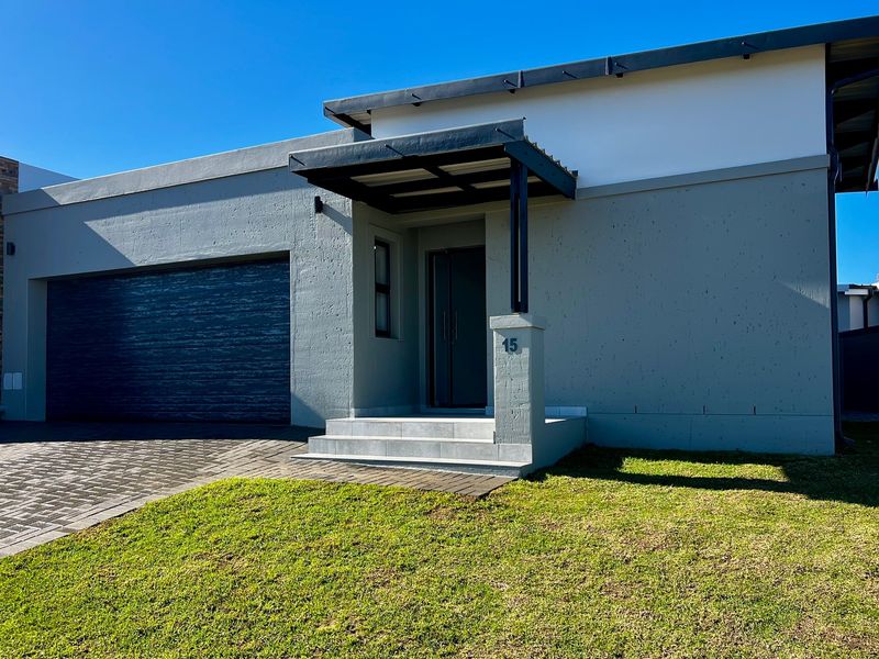 MODERN ELEGANCE IN EDEN LIFESTYLE RESIDENTIAL ESTATE - Photo 2